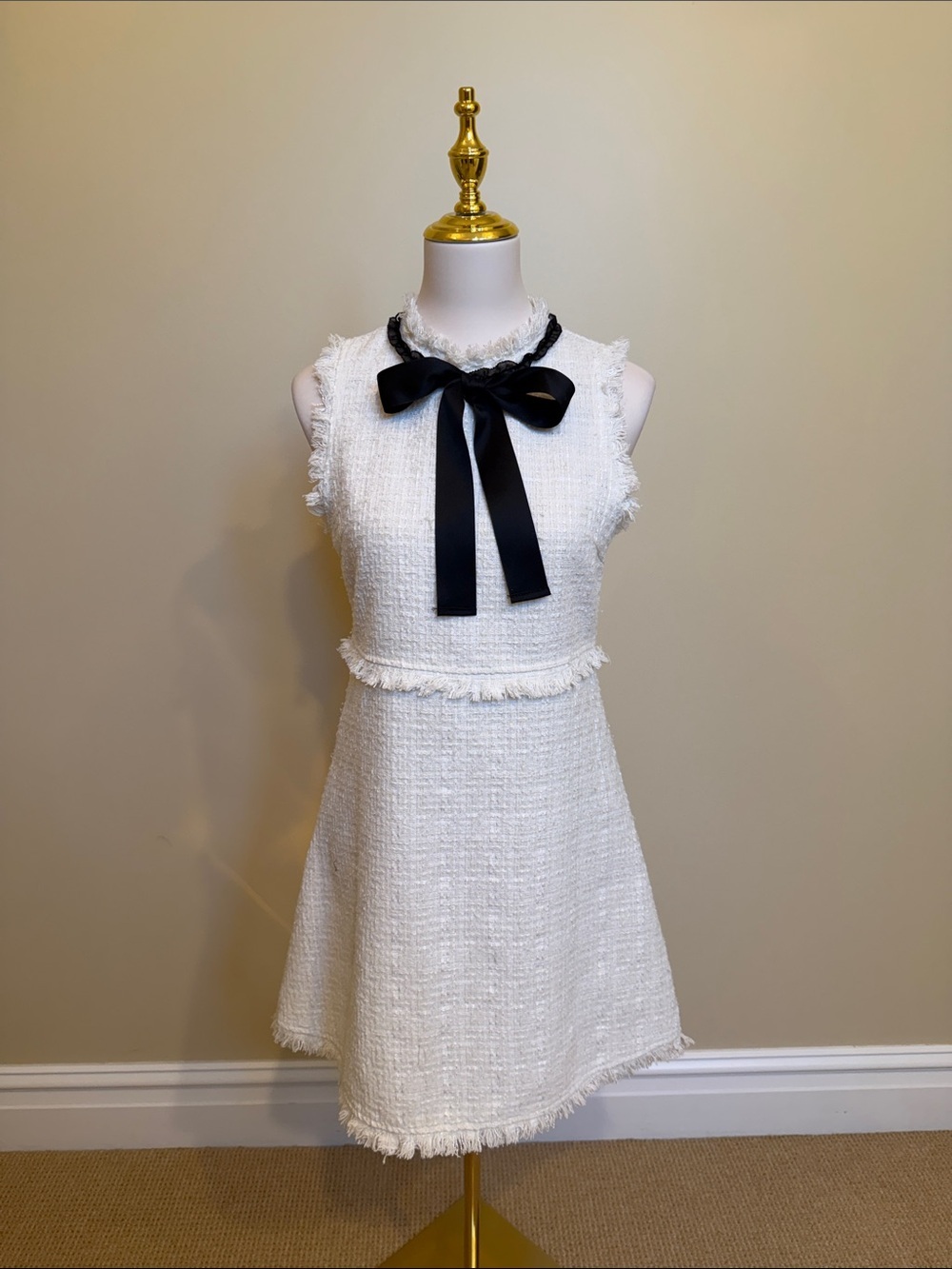 SHEIN White Tweed Bow Mini Dress Size M Fringe Trim Sleeveless Preppy Dress